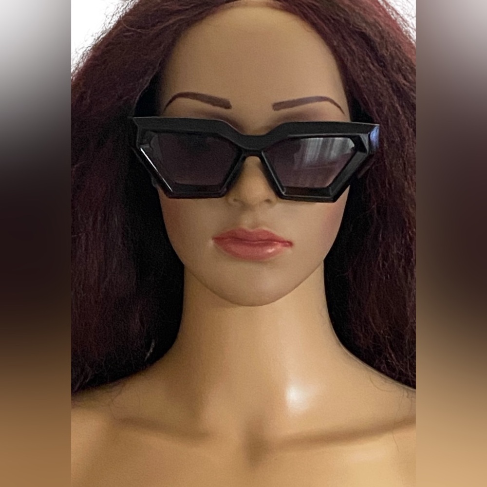 RBW cat eye fashion sunglasses